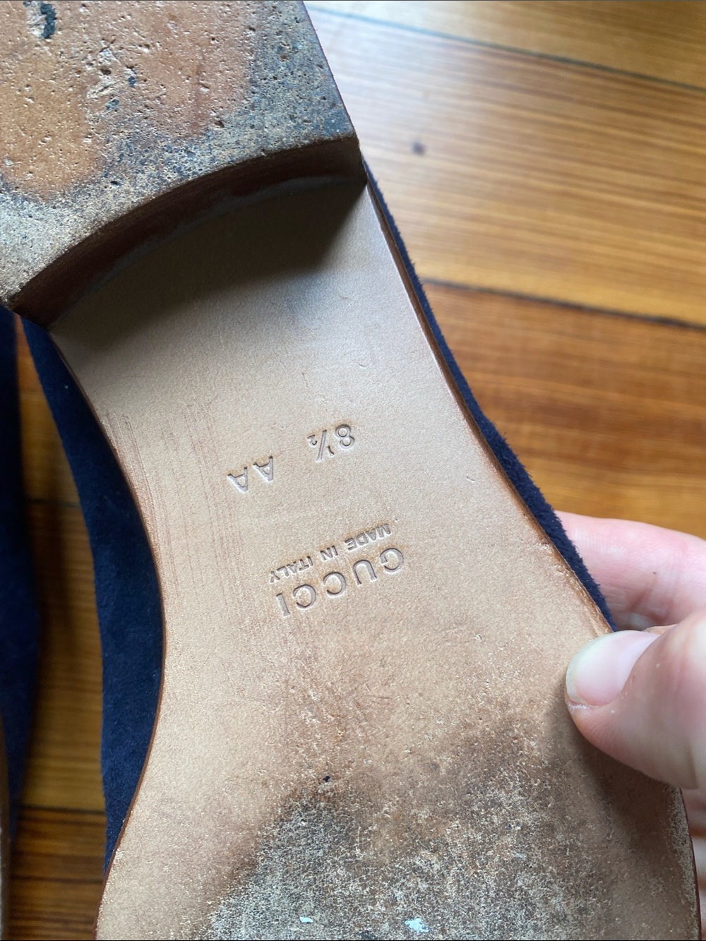 Y2K vintage Gucci Navy Suede Loafers with Bamboo Bit - Picture 6 of 7